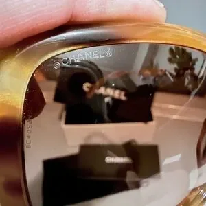 CHANEL | Accessories | Chanel Cc Bow Sunglasses  display picture 3